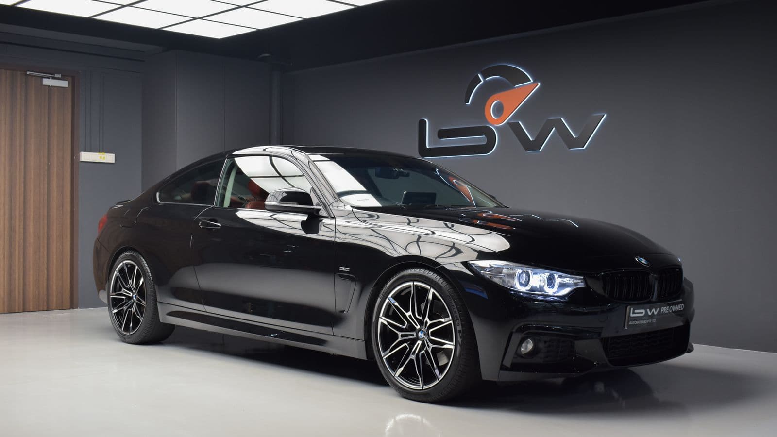 BMW 4 Series photo 1