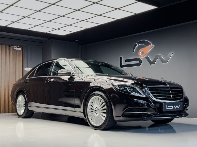 Mercedes-Benz S-Class photo 7